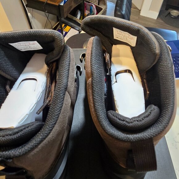 The North Face Chilkat V Lace Waterproof Mens Boots Coffee / Brown Mens 10.5 NEW - Picture 7 of 15